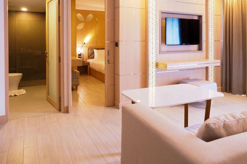 Clarion Hotel Patong Phuket Quarto foto